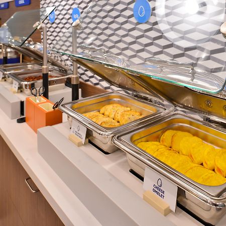 Holiday Inn Express & Suites Toledo West By Ihg Dış mekan fotoğraf
