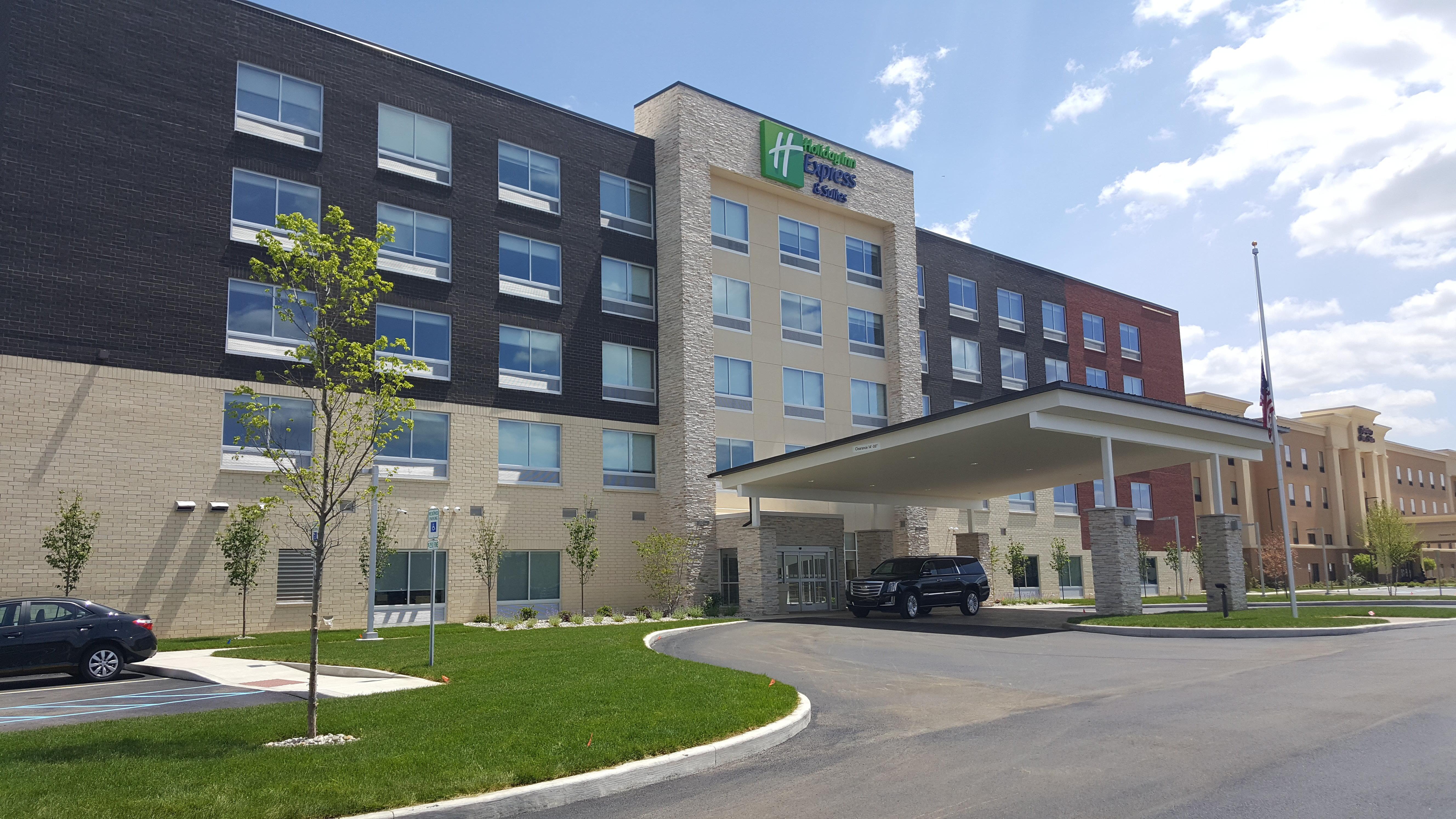 Holiday Inn Express & Suites Toledo West By Ihg Dış mekan fotoğraf