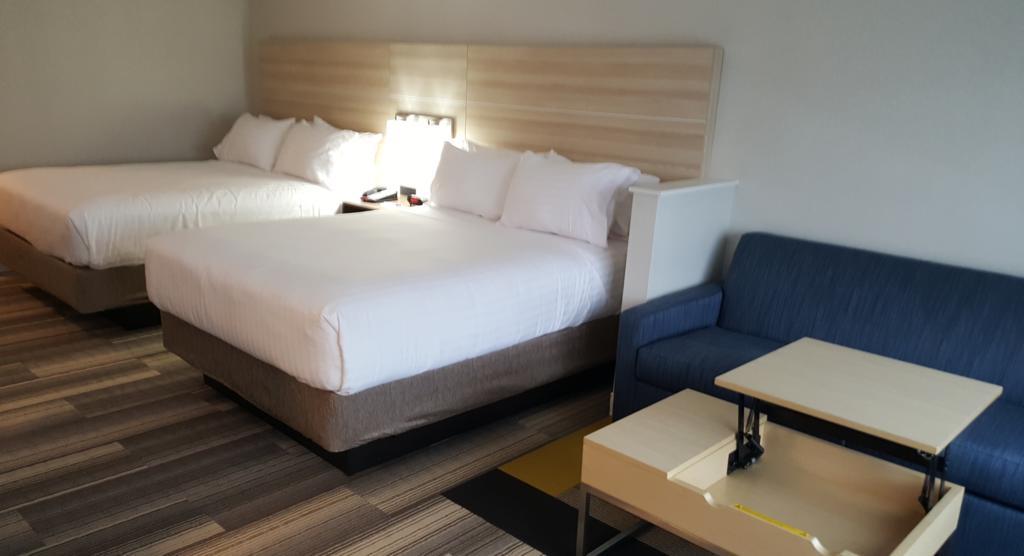 Holiday Inn Express & Suites Toledo West By Ihg Dış mekan fotoğraf